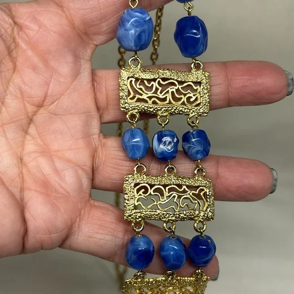 Pretty vintage blue bead, Art Deco style necklace - Picture 5 of 12